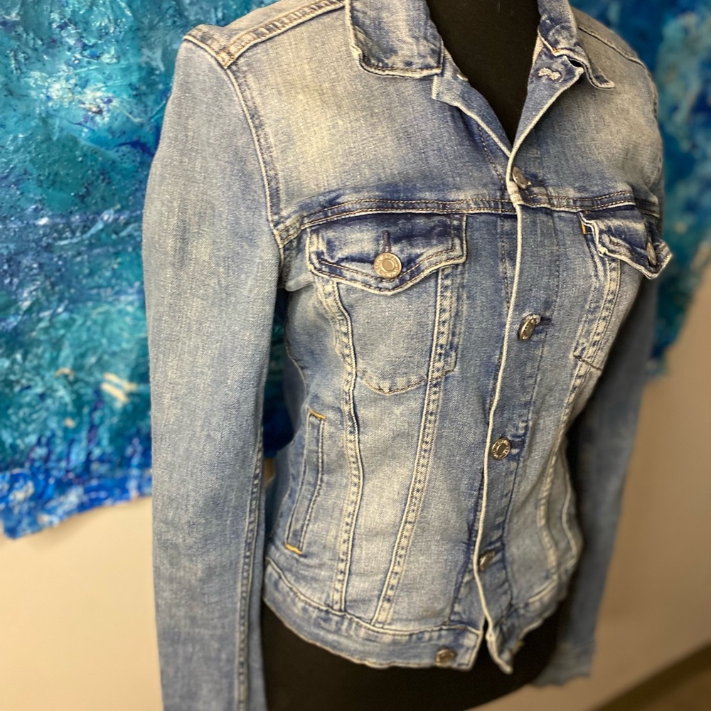Jean jacket - Picture 11 of 13